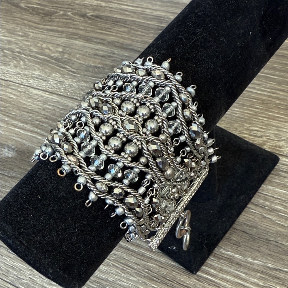 Elegant Silver Beaded vintage cuff Bracelet